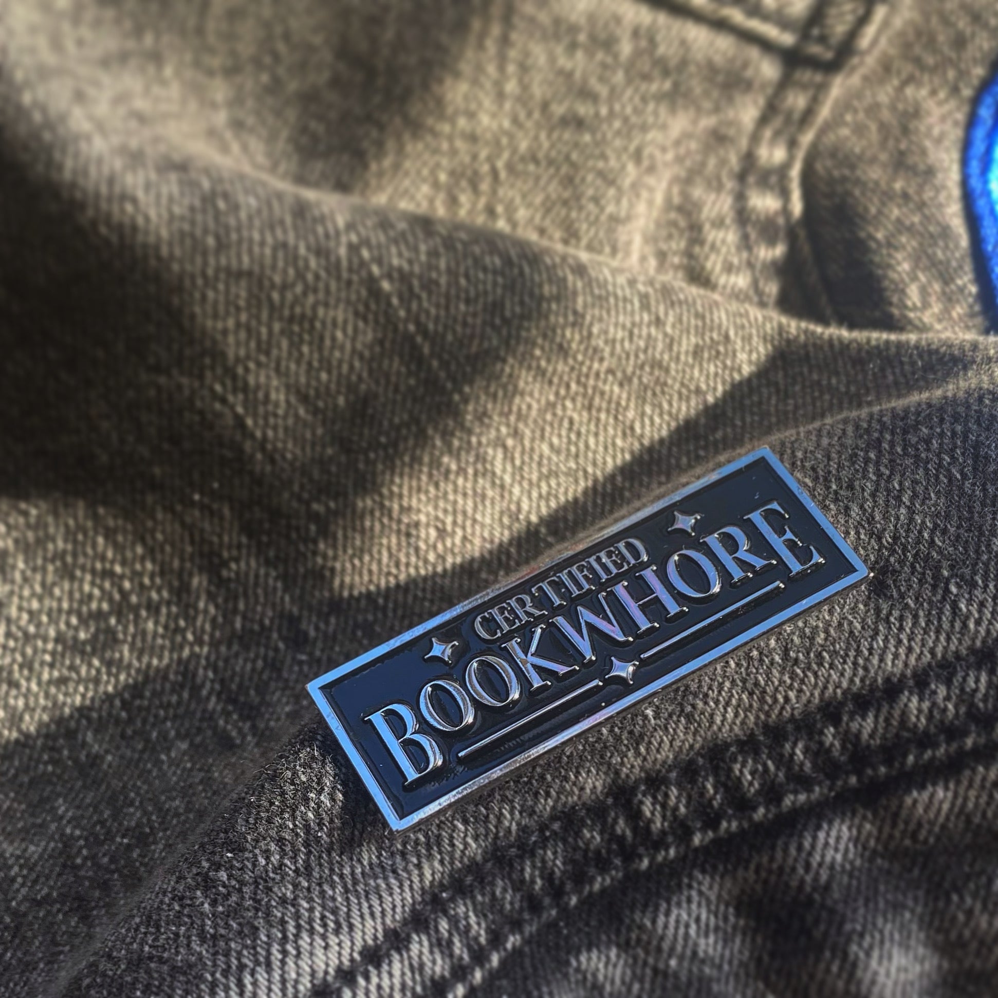 **B QUALITY** Certified Bookwhore pin