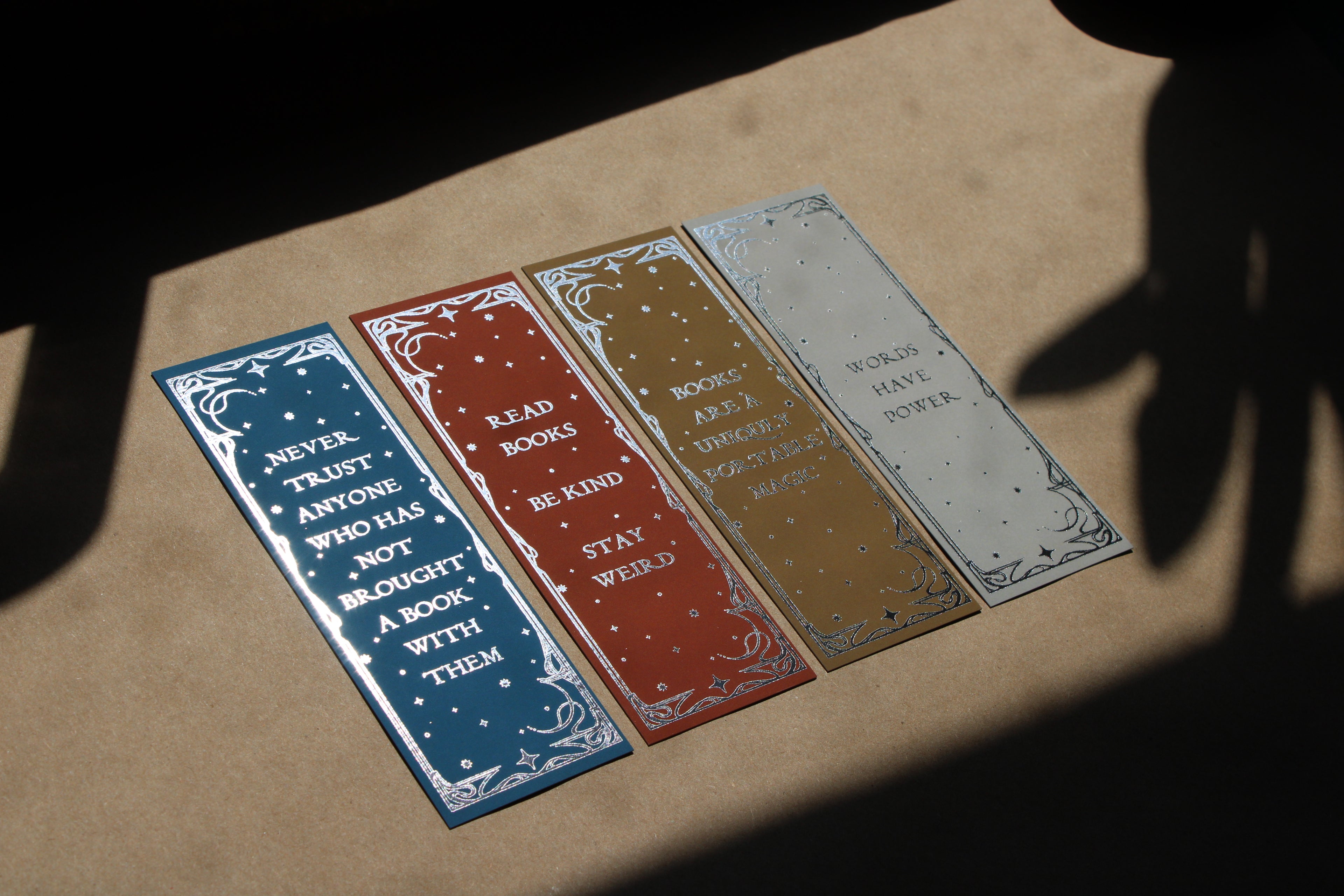 Nouveau Bookmark Set